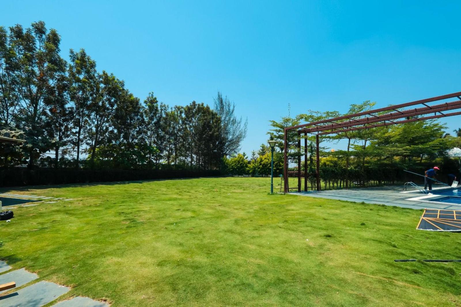 Veerdency Luxury Resort Devanahalli Exterior photo