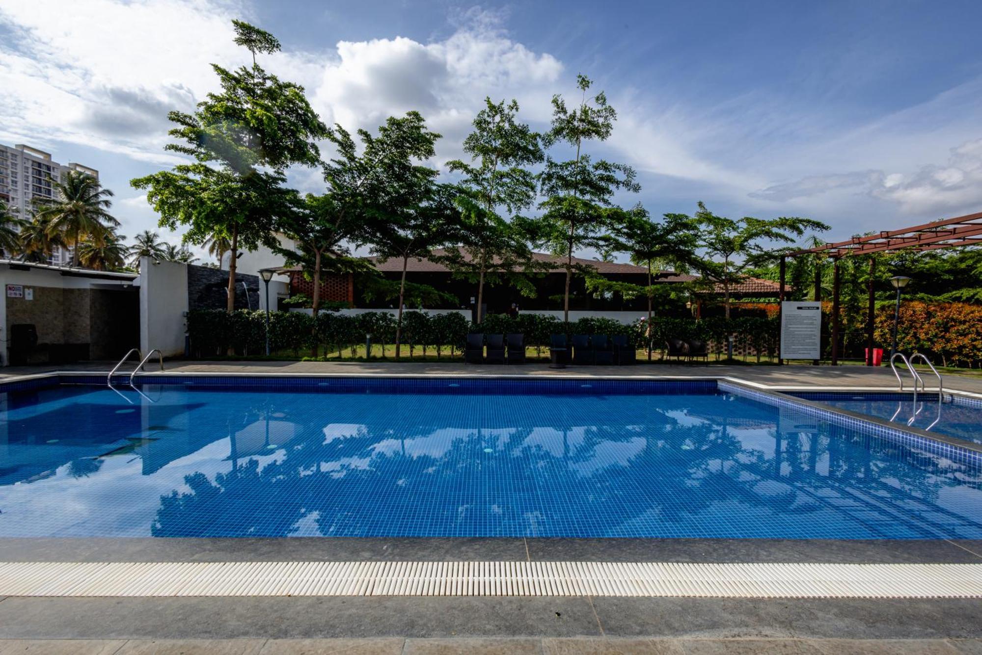 Veerdency Luxury Resort Devanahalli Exterior photo